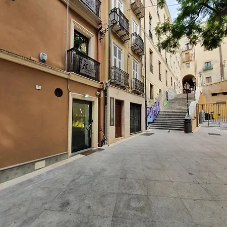 Bed and Breakfast Emphasis & 2*